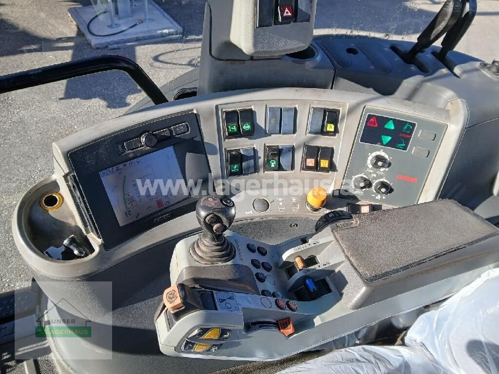 Traktor от тип CLAAS AXION 840 C-MATIC, Gebrauchtmaschine в Aschbach (Снимка 2)