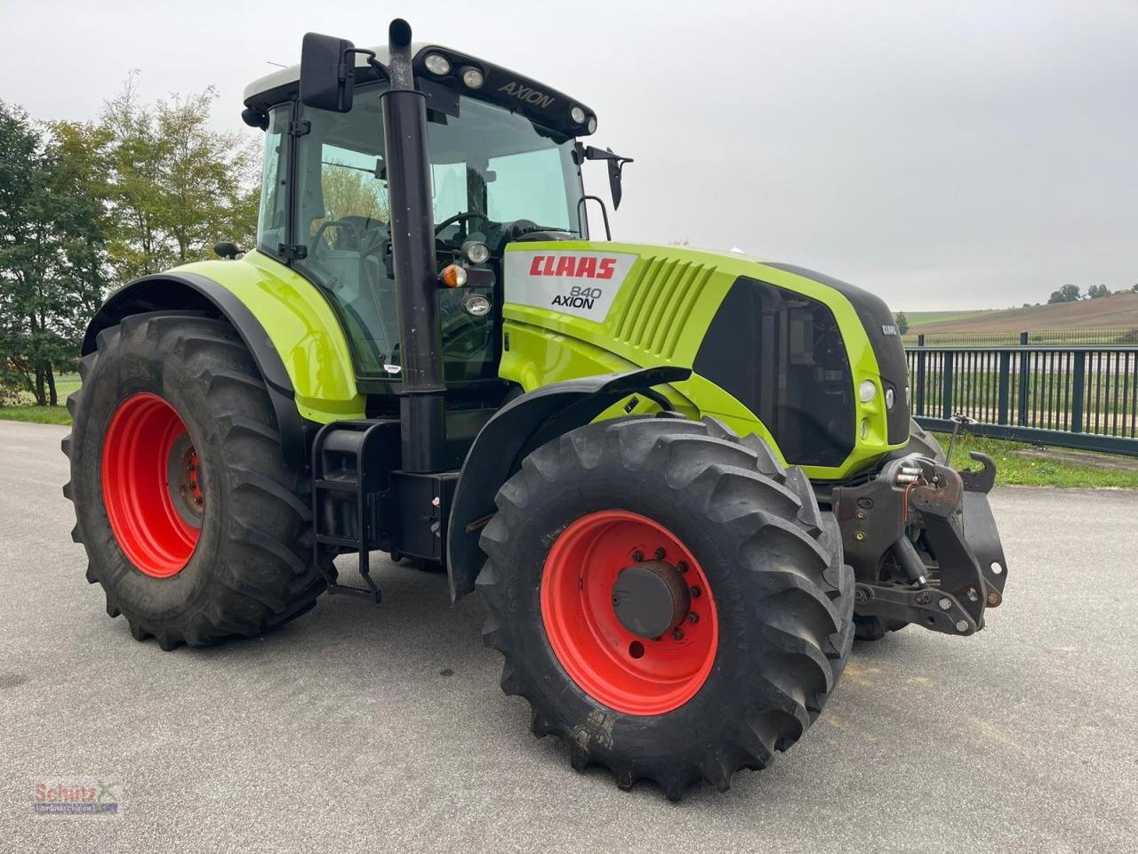 Traktor van het type CLAAS Axion 840 CIS Hexashift, Gebrauchtmaschine in Schierling (Foto 8)