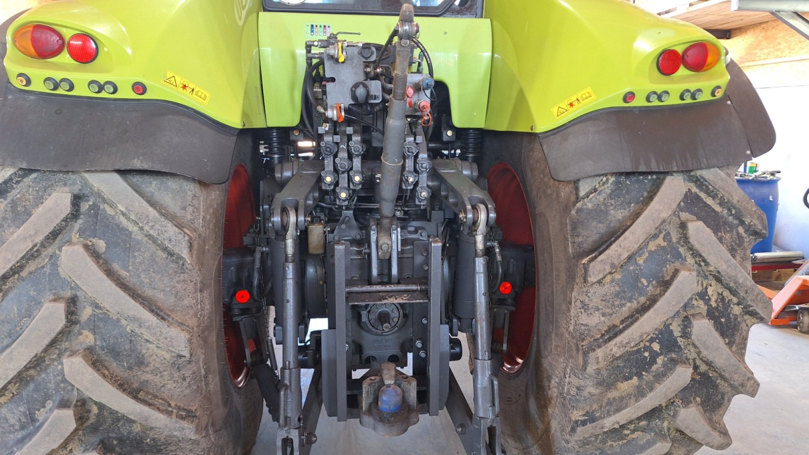 Traktor типа CLAAS Axion 840 CMATIC CEBIS, Gebrauchtmaschine в Emmering (Фотография 8)