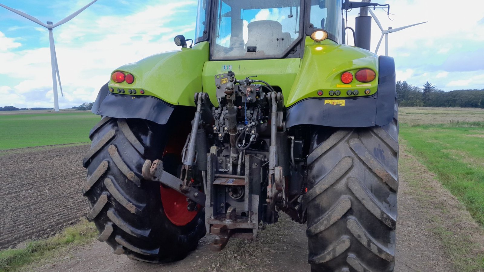 Traktor типа CLAAS Axion 840 CMatic med front pto., Gebrauchtmaschine в Skive (Фотография 4)