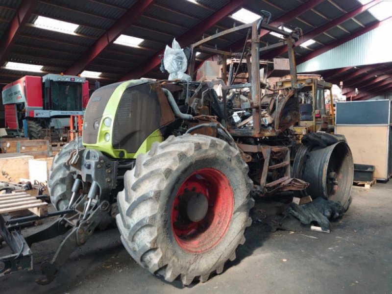 Traktor des Typs CLAAS Axion 840, Gebrauchtmaschine in Hemmet (Bild 1)