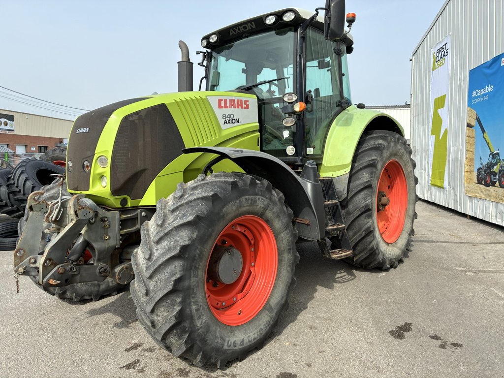 Traktor typu CLAAS AXION 840, Gebrauchtmaschine v BLENDECQUES (Obrázok 3)