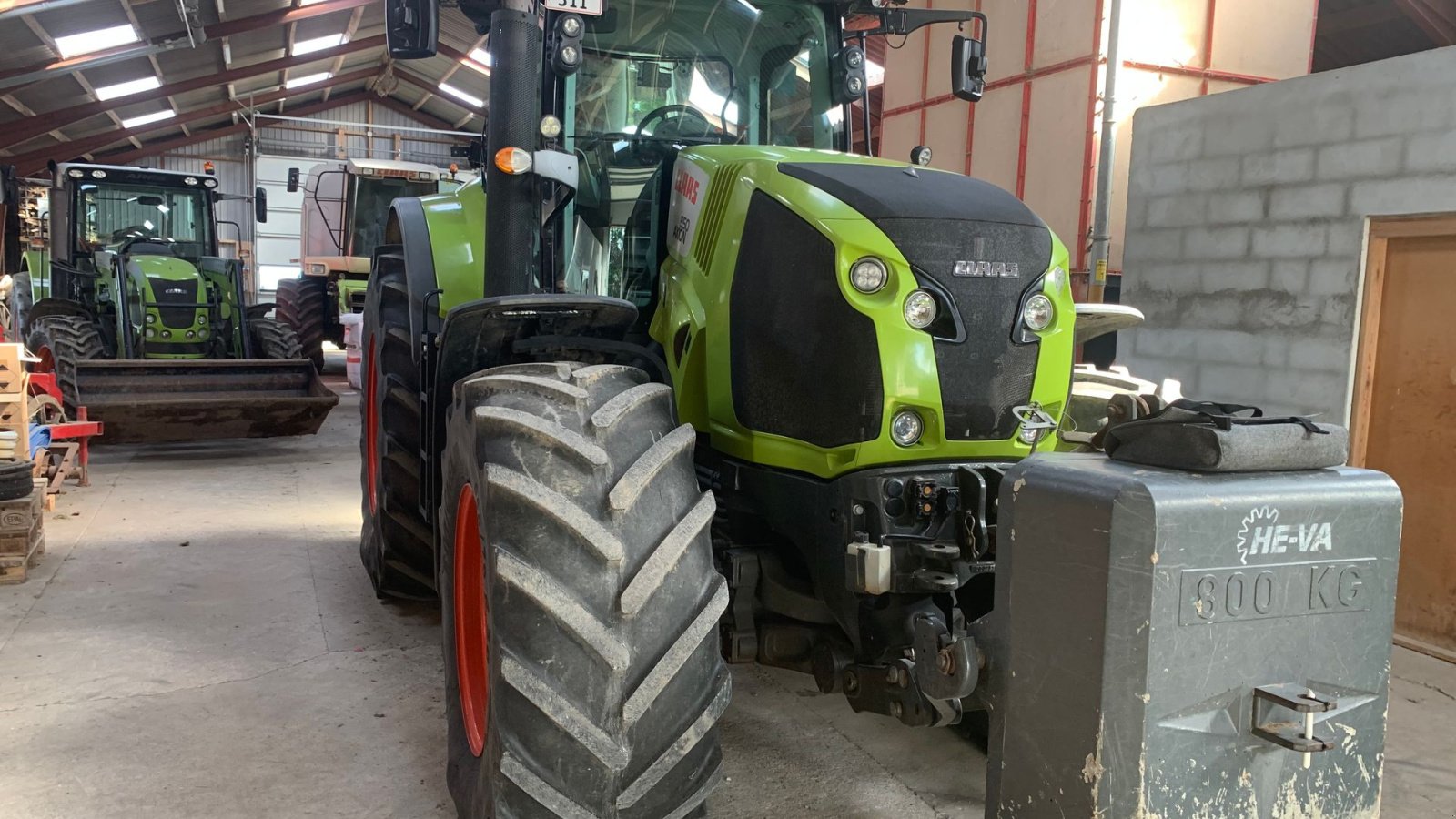 Traktor des Typs CLAAS AXION 850 C-Matic, Gebrauchtmaschine in Tinglev (Bild 4)