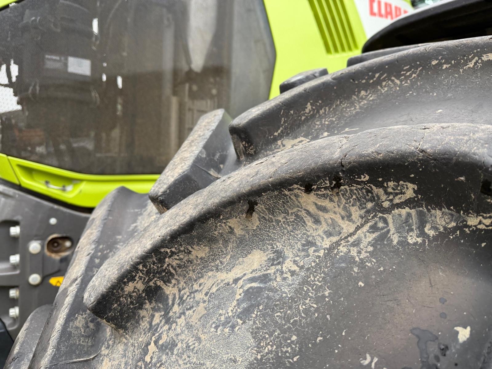 Traktor des Typs CLAAS Axion 850 C-Matic, Gebrauchtmaschine in Goldberg (Bild 8)