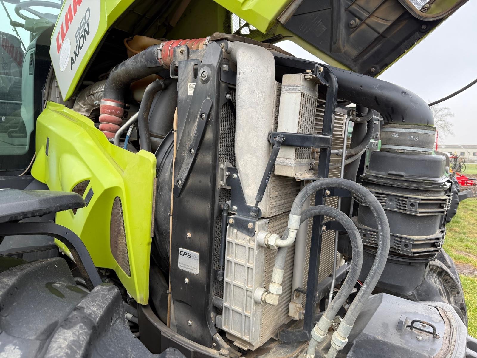 Traktor des Typs CLAAS Axion 850 C-Matic, Gebrauchtmaschine in Goldberg (Bild 9)