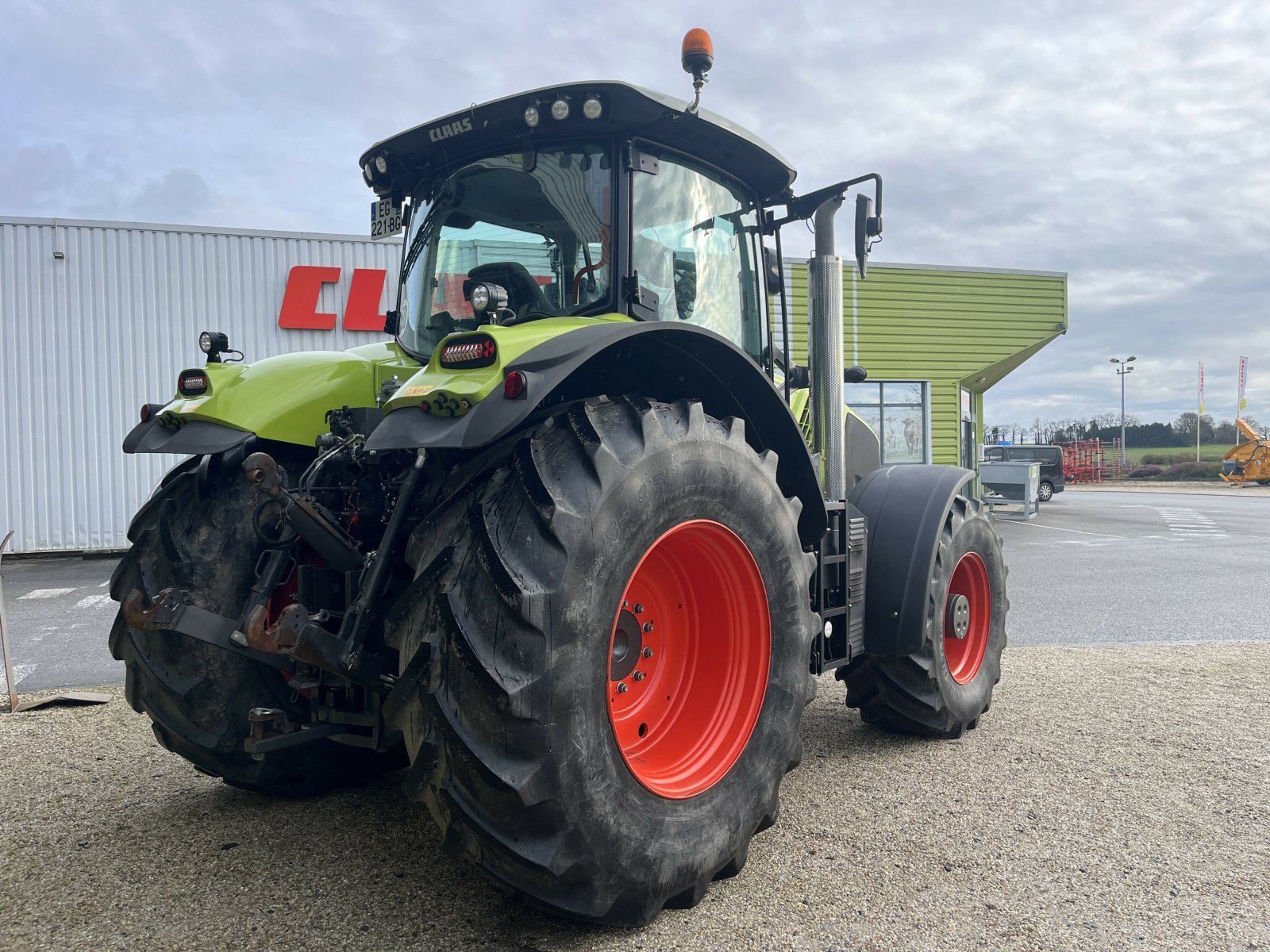 Traktor van het type CLAAS AXION 850 CEBIS + GPS, Gebrauchtmaschine in PONTIVY (Foto 5)