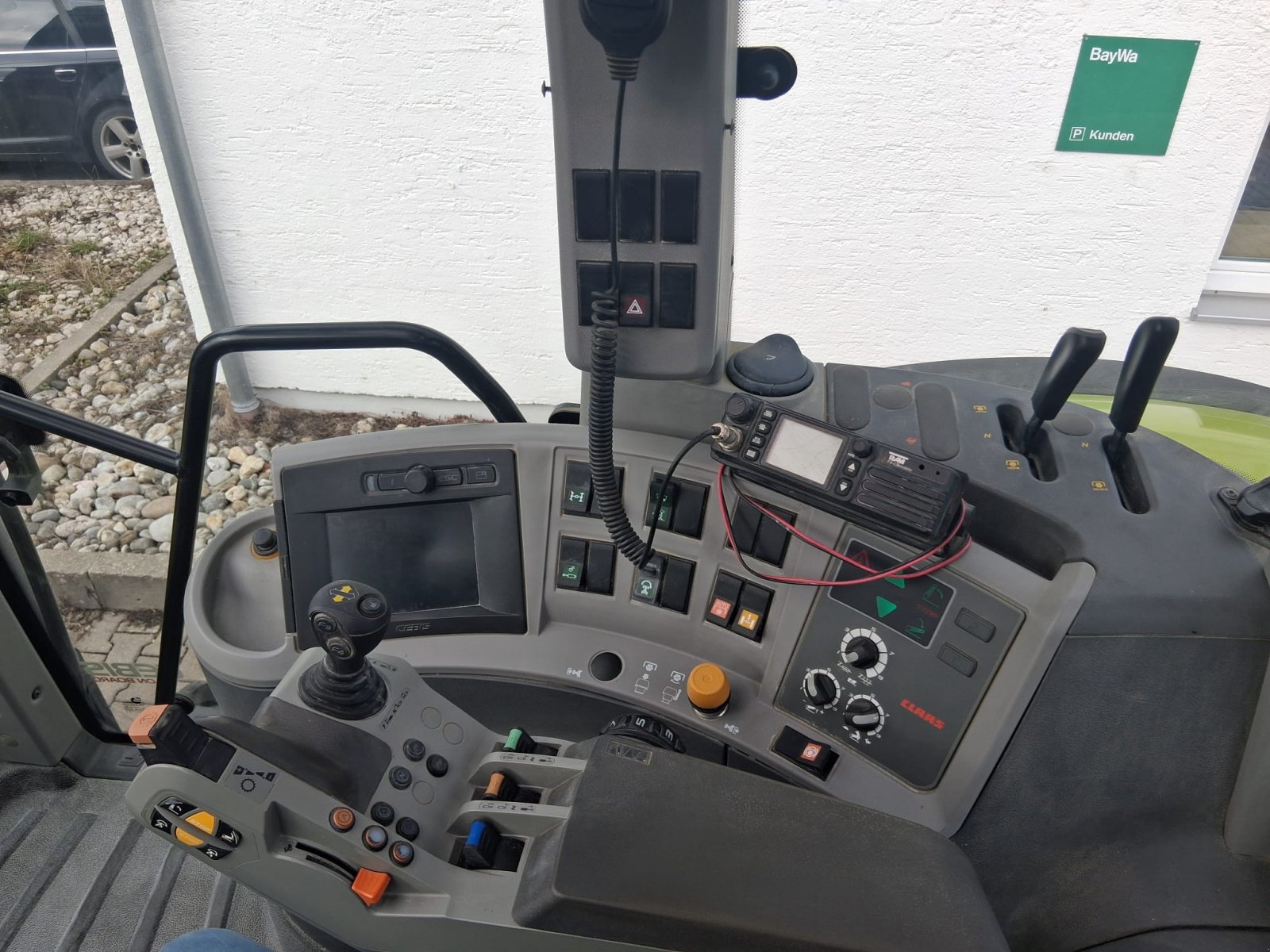 Traktor des Typs CLAAS Axion 850 CEBIS, Gebrauchtmaschine in Pfarrkirchen (Bild 14)