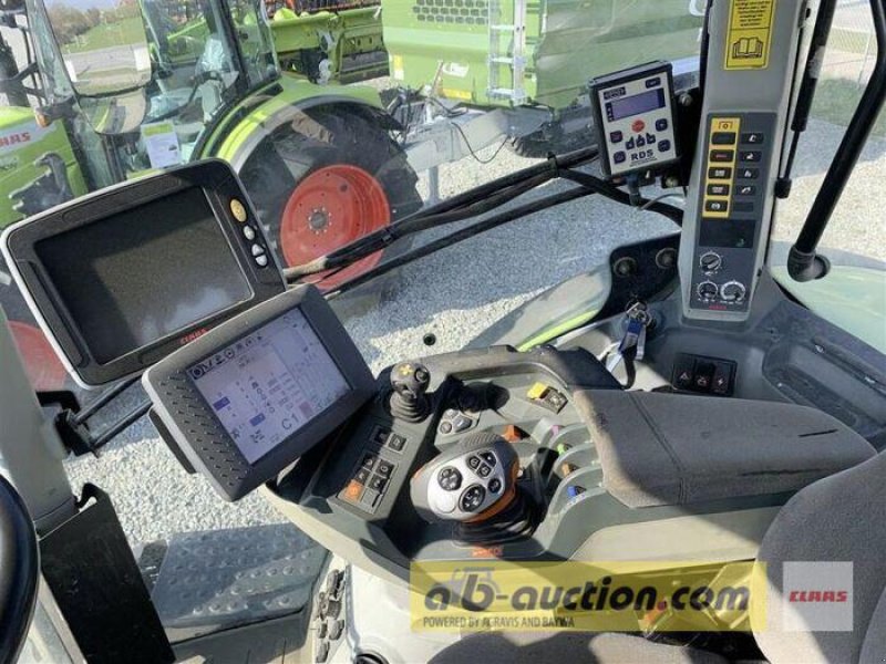 Traktor van het type CLAAS AXION 850 CEBIS, Gebrauchtmaschine in Mengkofen (Foto 15)