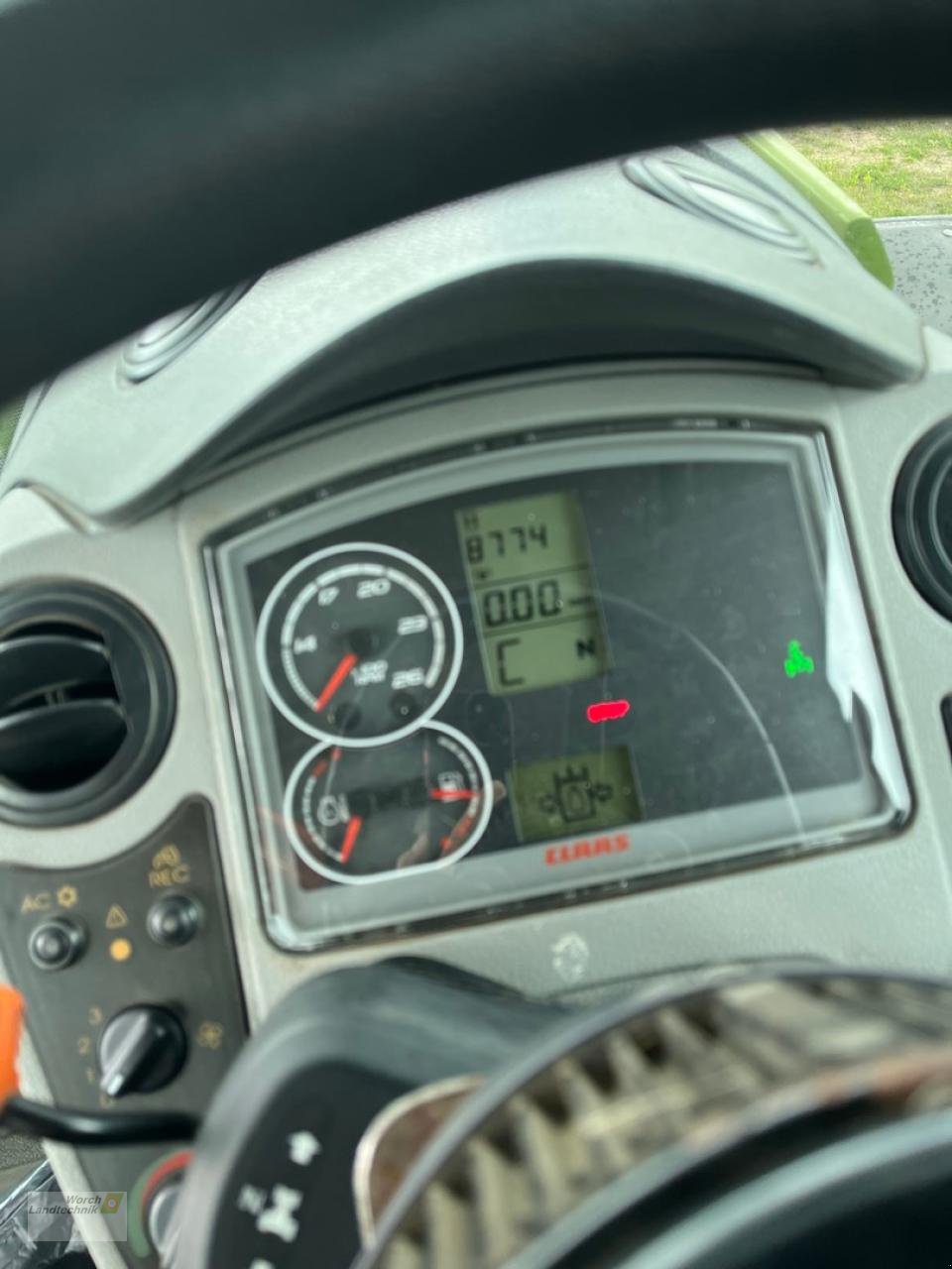 Traktor от тип CLAAS Axion 850 CEBIS, Gebrauchtmaschine в Schora (Снимка 12)