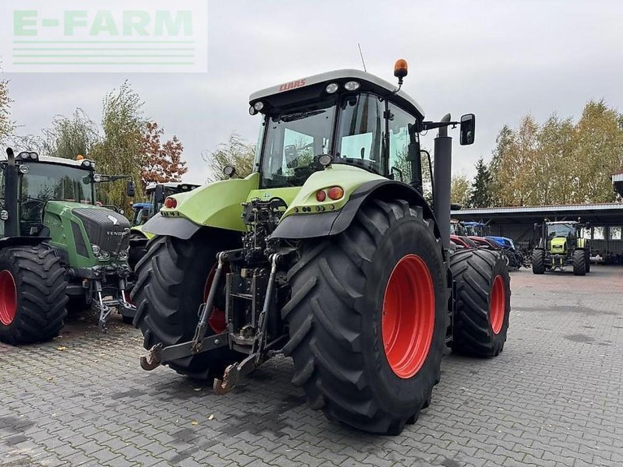 Traktor типа CLAAS axion 850 cis, Gebrauchtmaschine в DAMAS?AWEK (Фотография 7)