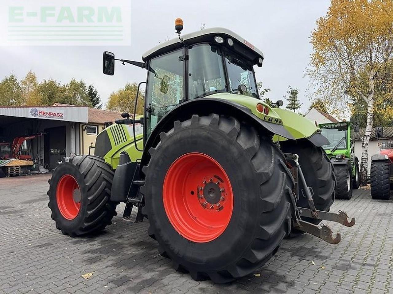 Traktor типа CLAAS axion 850 cis, Gebrauchtmaschine в DAMAS?AWEK (Фотография 9)