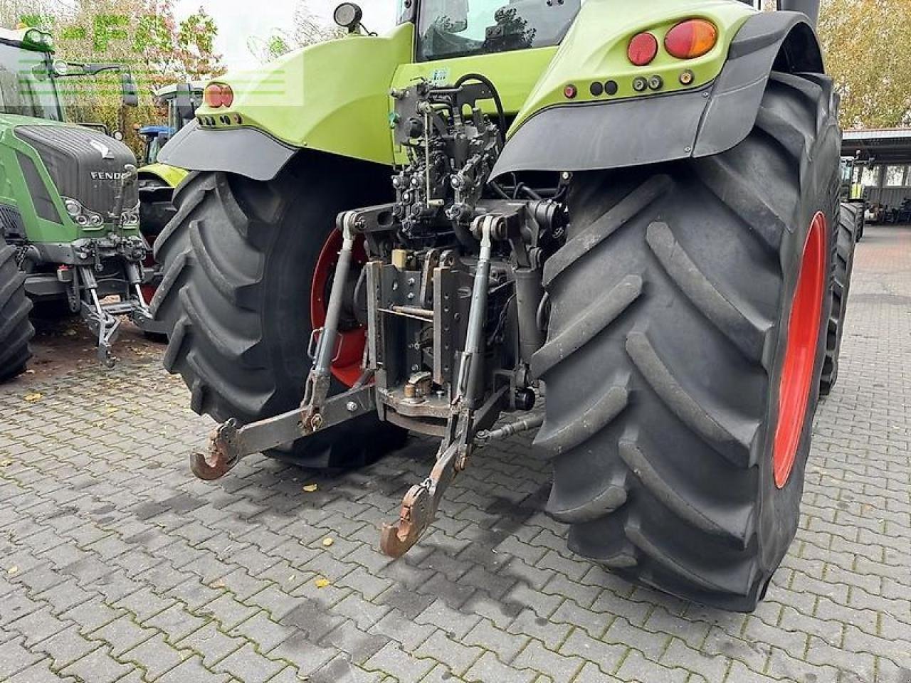 Traktor от тип CLAAS axion 850 cis, Gebrauchtmaschine в DAMAS?AWEK (Снимка 26)