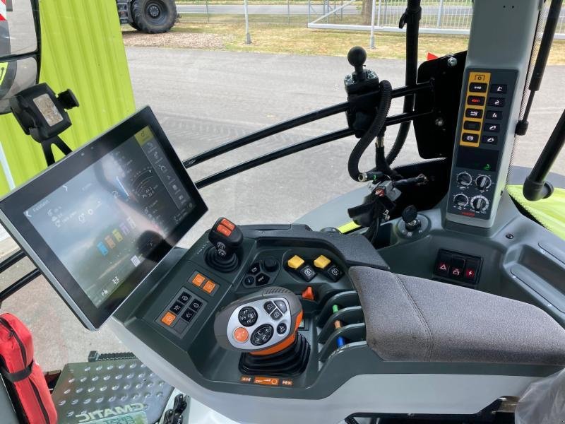 Traktor типа CLAAS AXION 850 CMATIC CEBIS, Gebrauchtmaschine в Molbergen (Фотография 11)