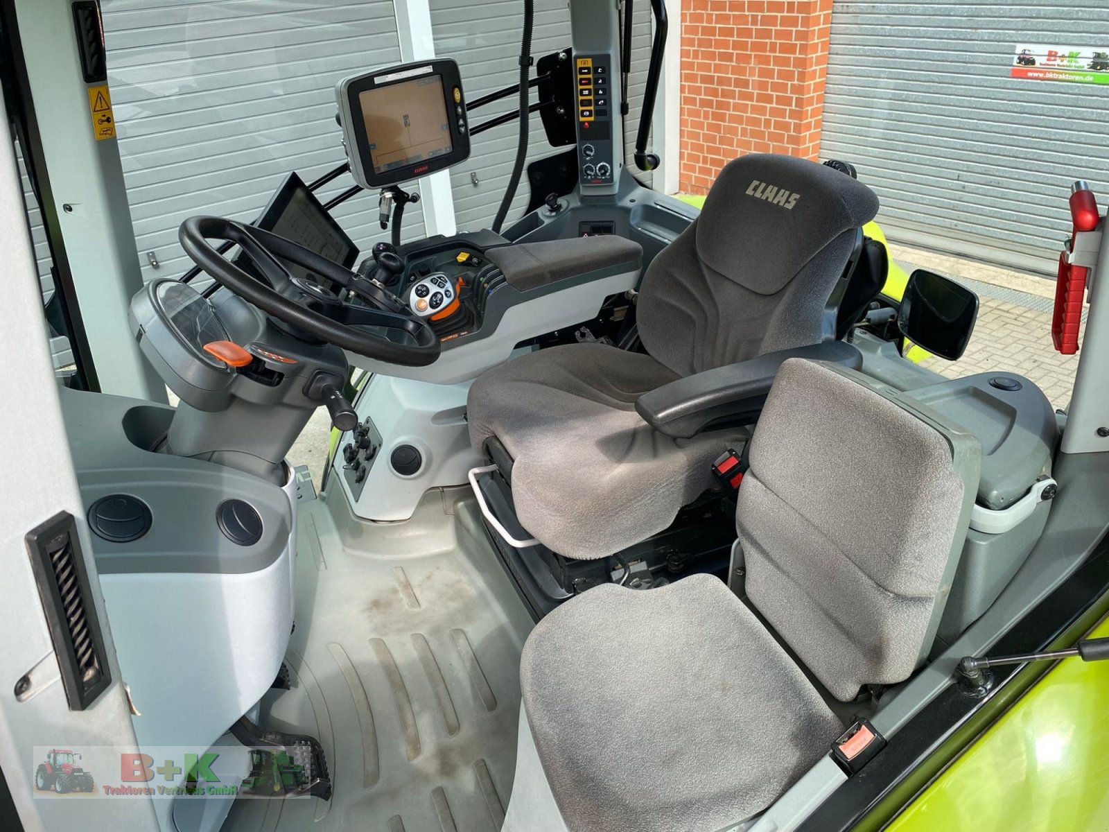 Traktor του τύπου CLAAS Axion 850 CMATIC CEBIS, Gebrauchtmaschine σε Kettenkamp (Φωτογραφία 20)