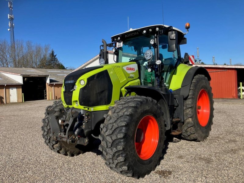 Traktor des Typs CLAAS AXION 850 CMATIC, Gebrauchtmaschine in Tim