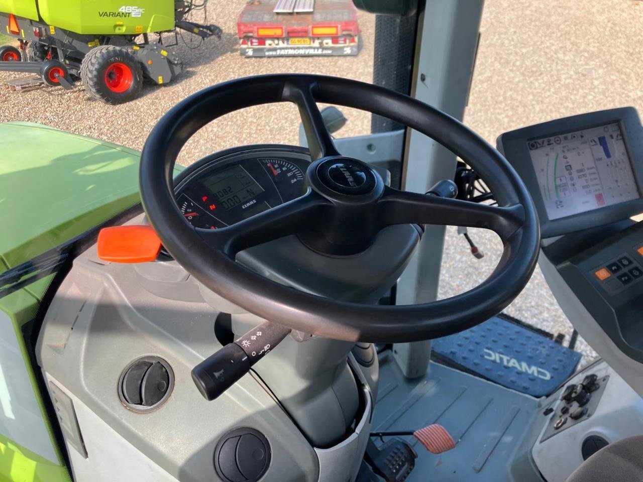 Traktor Türe ait CLAAS AXION 850 CMATIC, Gebrauchtmaschine içinde Tim (resim 4)