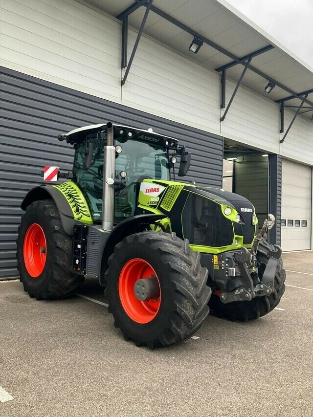 Traktor του τύπου CLAAS AXION 850 CMATIC, Gebrauchtmaschine σε Charnay-lès-macon (Φωτογραφία 2)