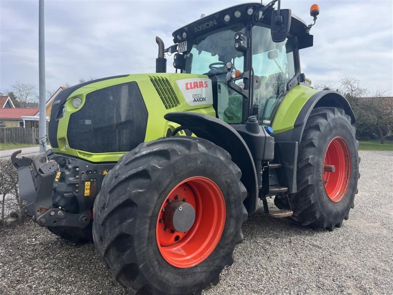Traktor tip CLAAS AXION 850 Front PTO & S10 GPS, Gebrauchtmaschine in Ringe