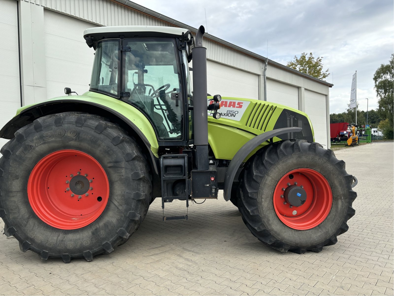 Traktor типа CLAAS Axion 850 Hexa-Shift, Gebrauchtmaschine в Bad Oldesloe (Фотография 4)
