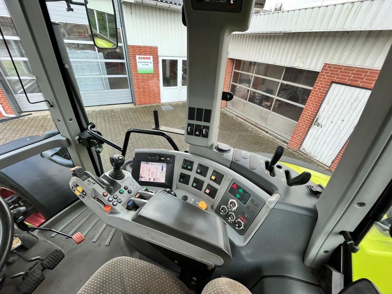 Traktor tipa CLAAS AXION 850, Gebrauchtmaschine u Tim (Slika 11)