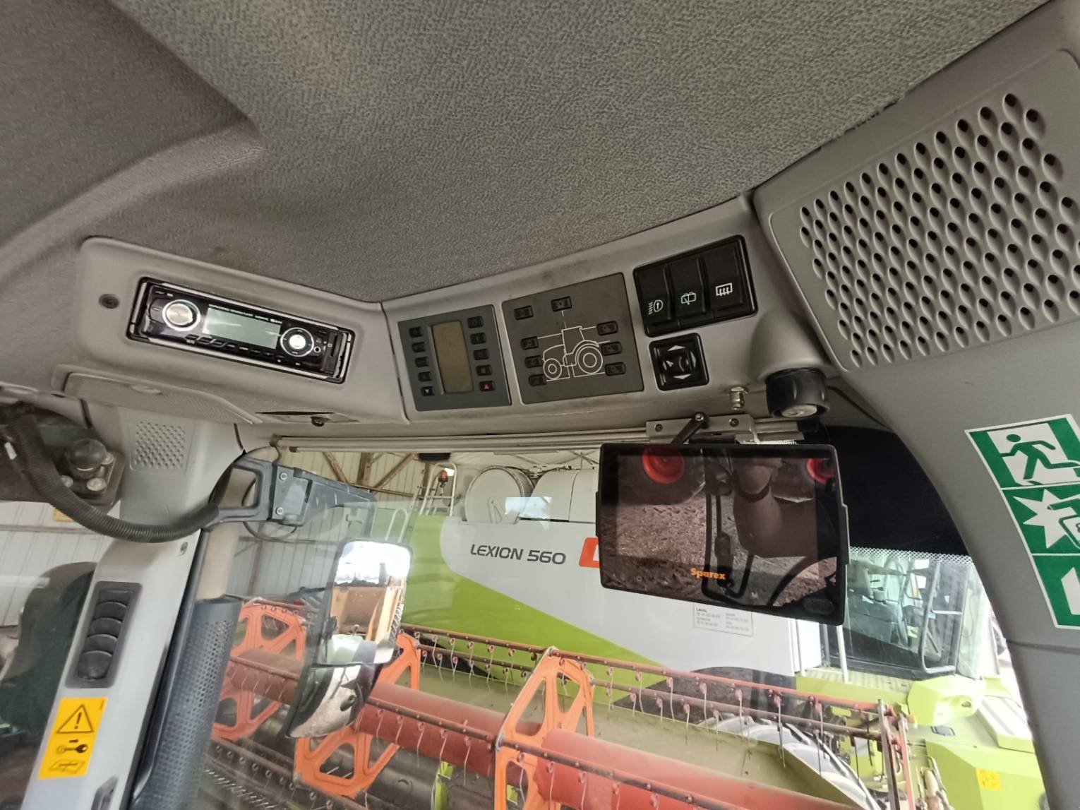 Traktor Türe ait CLAAS AXION 850, Gebrauchtmaschine içinde Le Horps (resim 11)