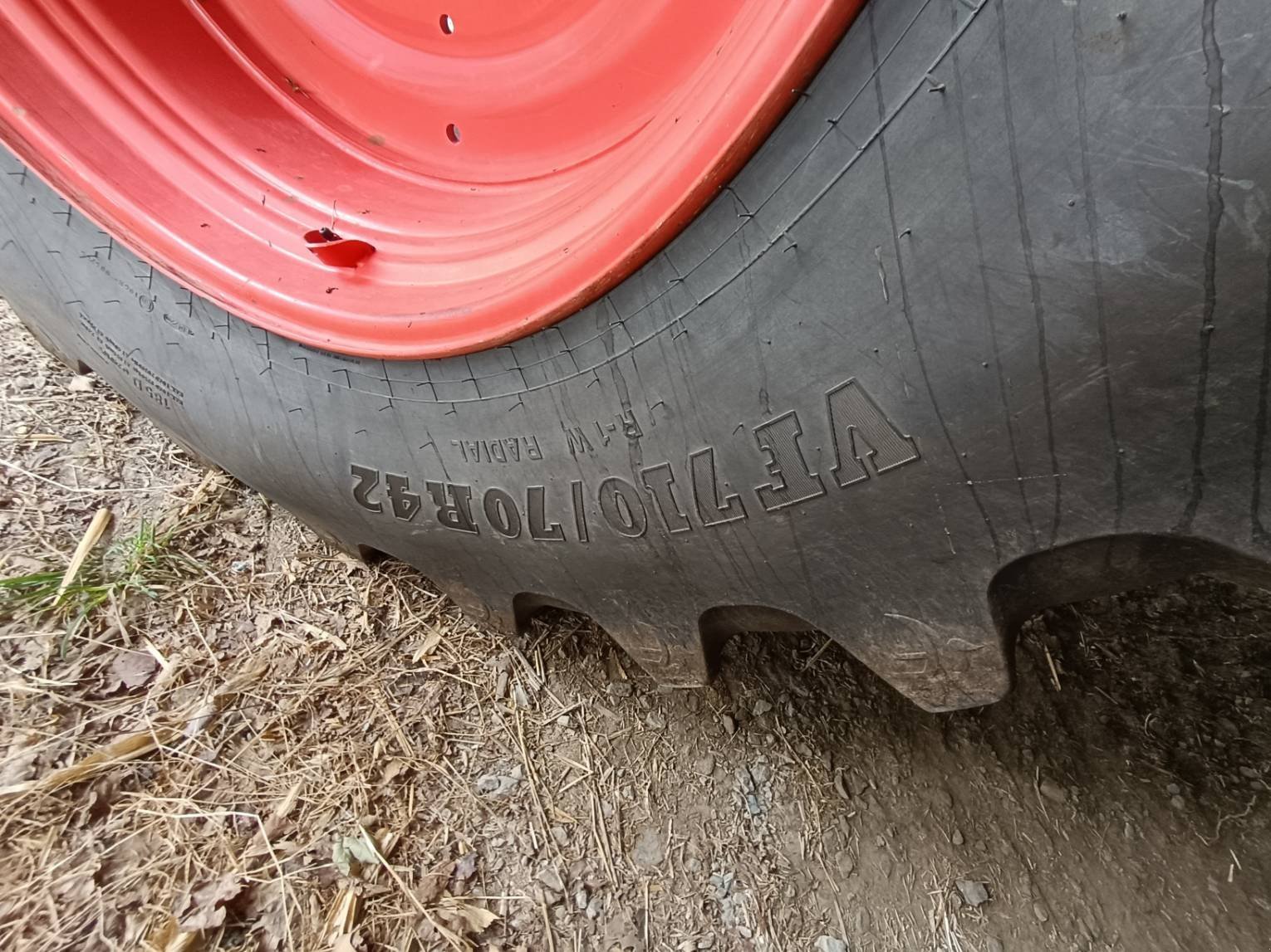 Traktor Türe ait CLAAS AXION 850, Gebrauchtmaschine içinde Le Horps (resim 9)