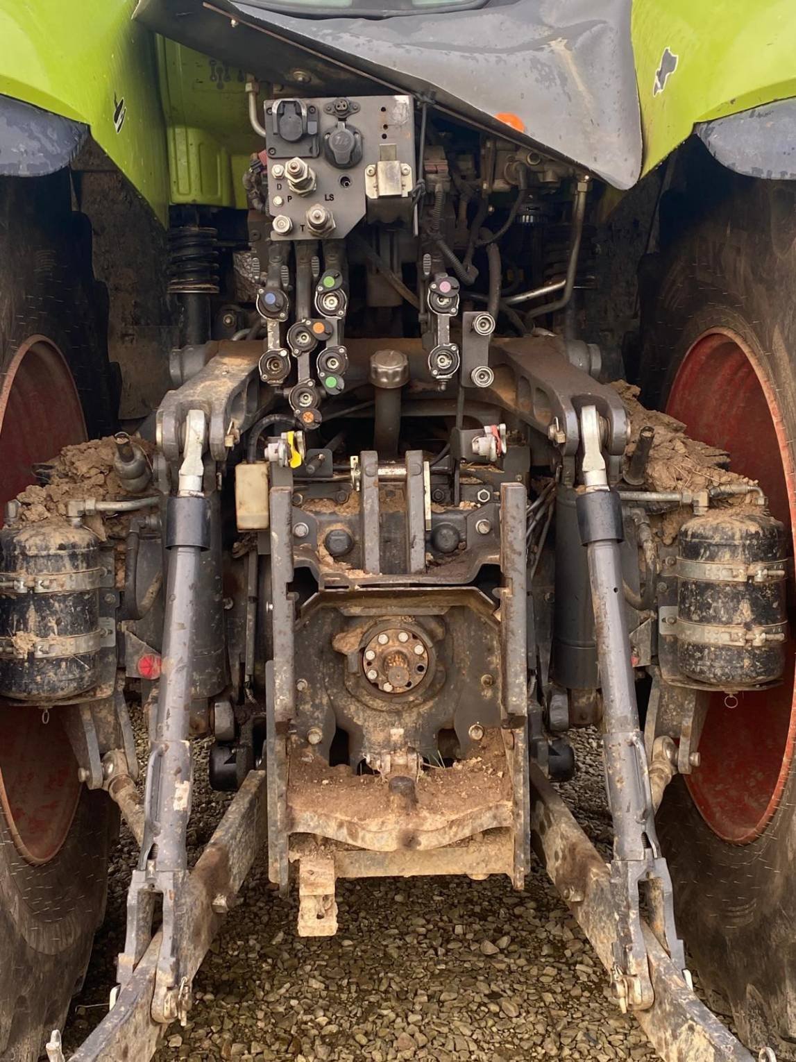 Traktor del tipo CLAAS AXION 850, Gebrauchtmaschine In Le Horps (Immagine 7)