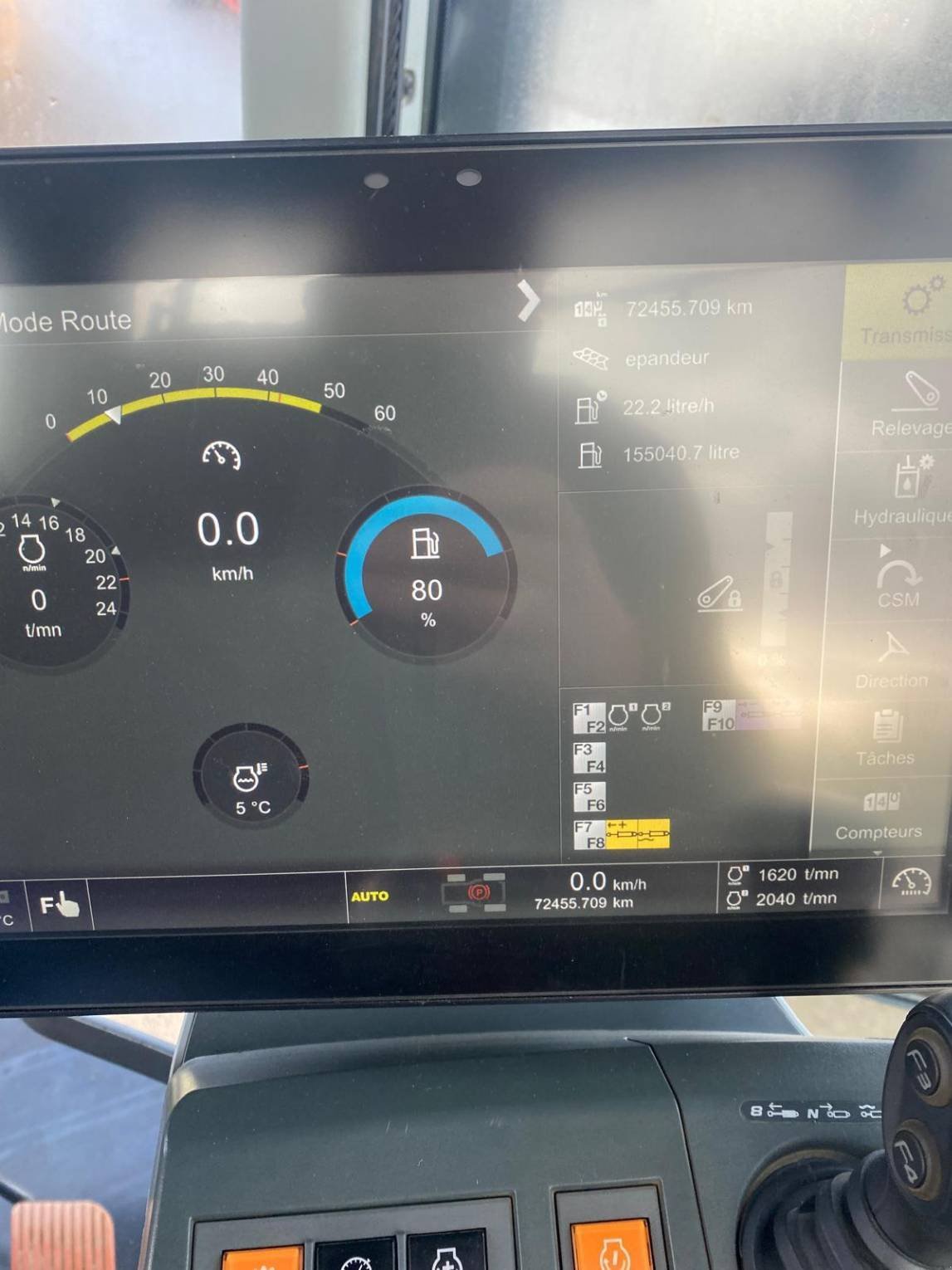 Traktor a típus CLAAS AXION 850, Gebrauchtmaschine ekkor: Le Horps (Kép 4)