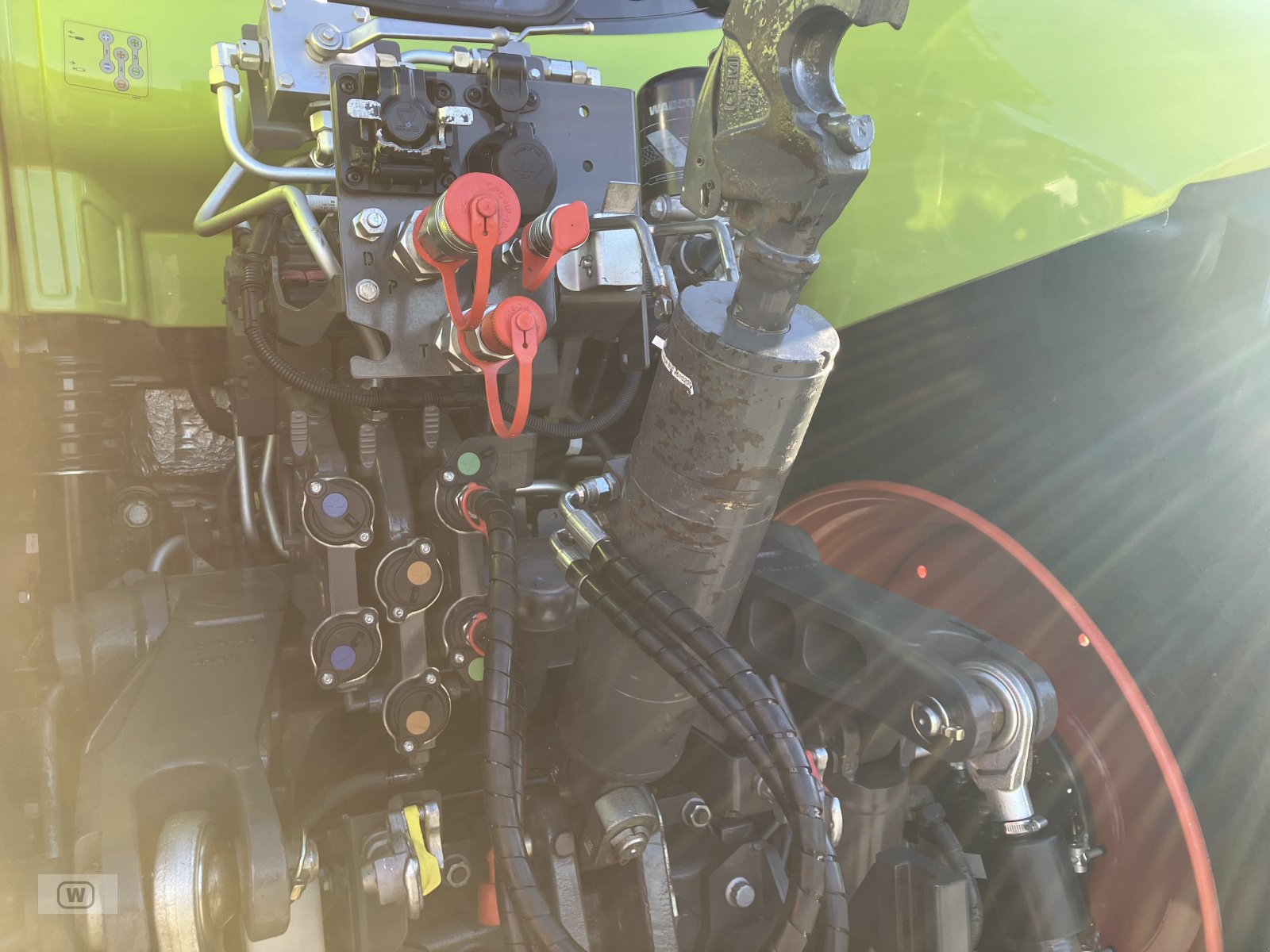 Traktor от тип CLAAS Axion 850, Gebrauchtmaschine в Zell an der Pram (Снимка 16)