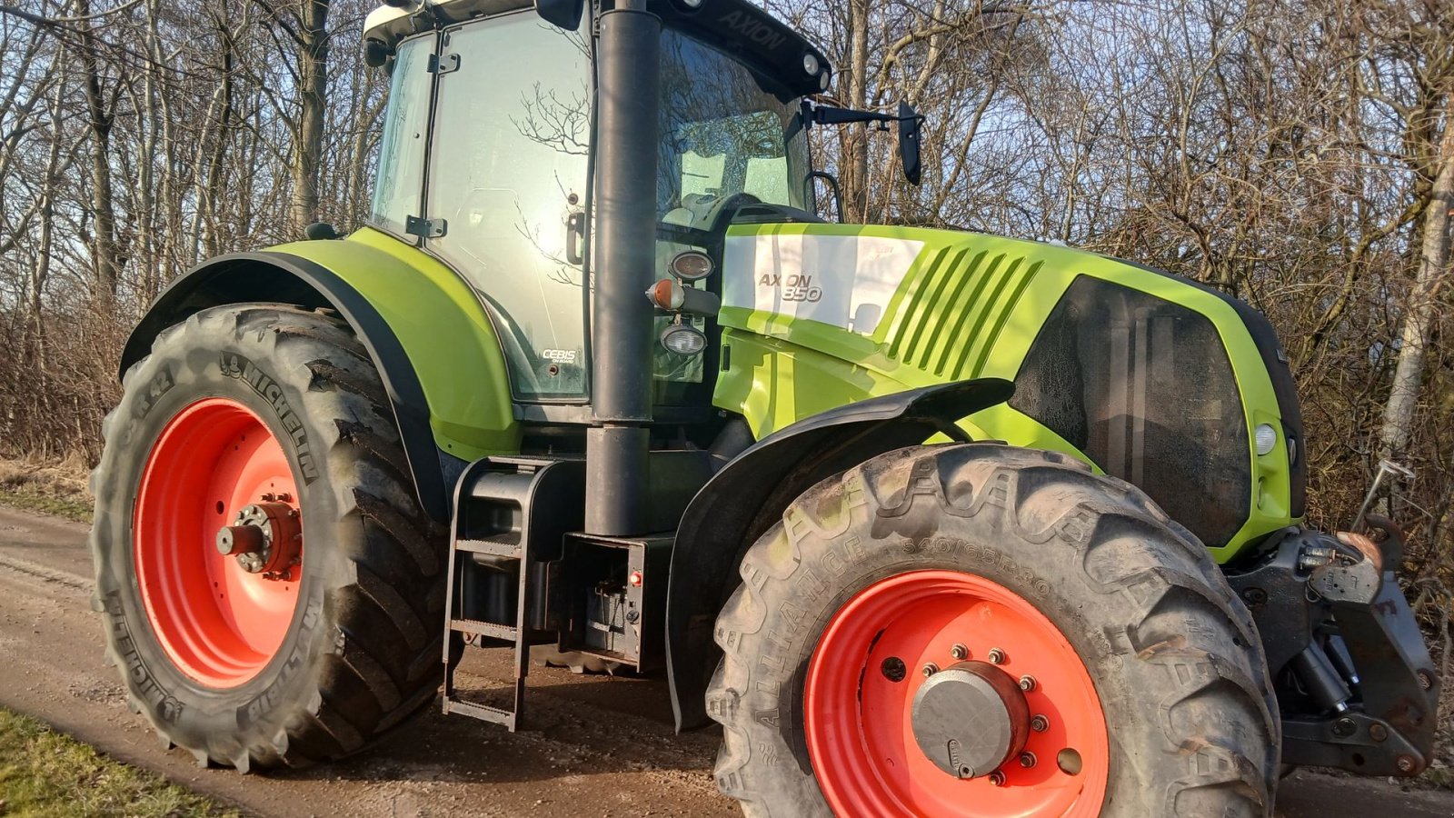 Traktor типа CLAAS AXION 850, Gebrauchtmaschine в Varde (Фотография 1)
