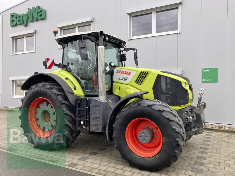 Traktor des Typs CLAAS AXION 850, Gebrauchtmaschine in Großweitzschen  (Bild 1)
