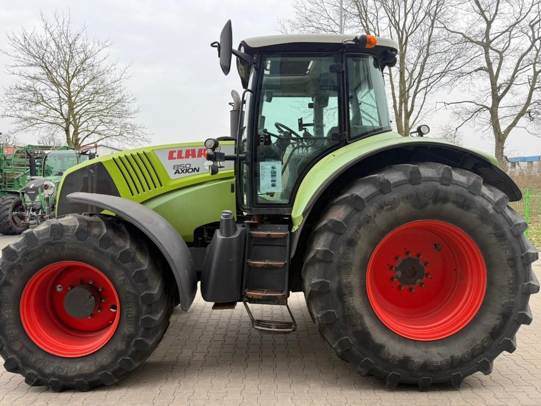 Traktor des Typs CLAAS Axion 850, Gebrauchtmaschine in Bad Oldesloe (Bild 7)