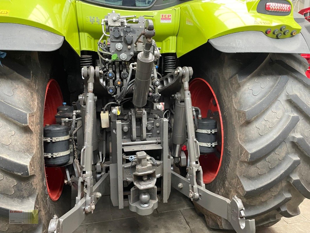 Traktor of the type CLAAS AXION 870 C-MATIC, Gebrauchtmaschine in Reinheim (Picture 4)