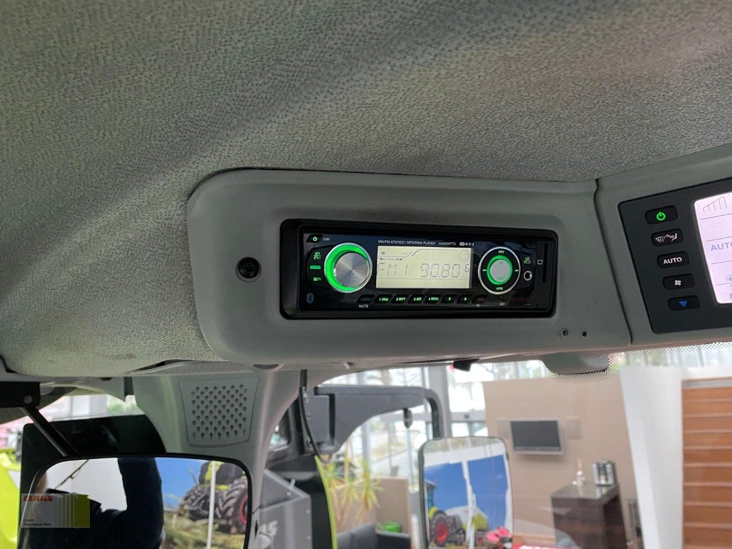 Traktor of the type CLAAS AXION 870 C-MATIC, Gebrauchtmaschine in Reinheim (Picture 9)