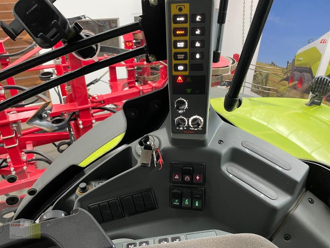 Traktor of the type CLAAS AXION 870 C-MATIC, Gebrauchtmaschine in Reinheim (Picture 11)