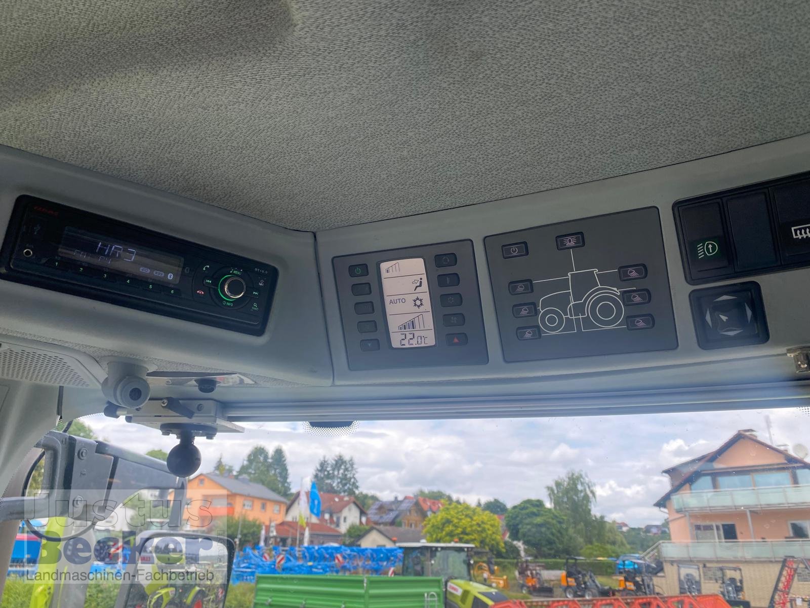 Traktor του τύπου CLAAS Axion 870 C-MATIC, Gebrauchtmaschine σε Weimar-Niederwalgern (Φωτογραφία 23)