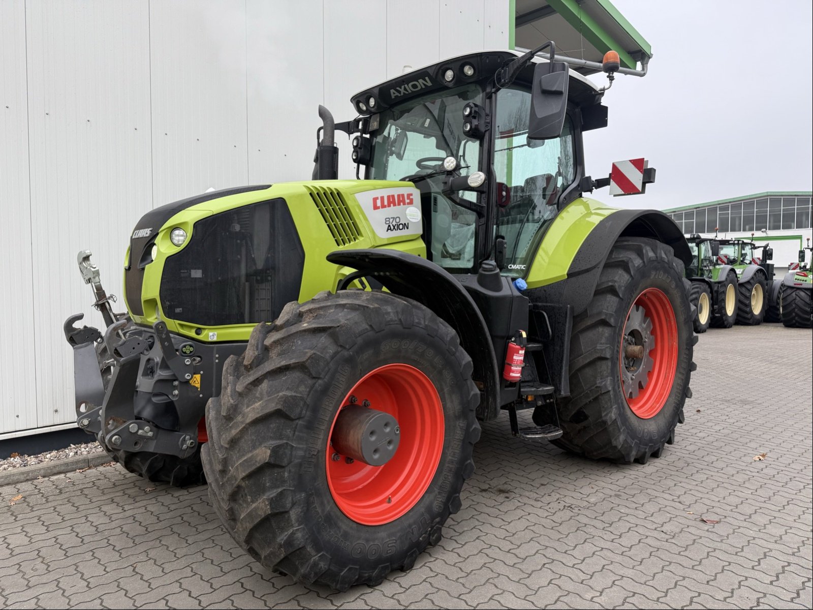 Traktor des Typs CLAAS Axion 870 C-Matic, Gebrauchtmaschine in Bützow (Bild 2)