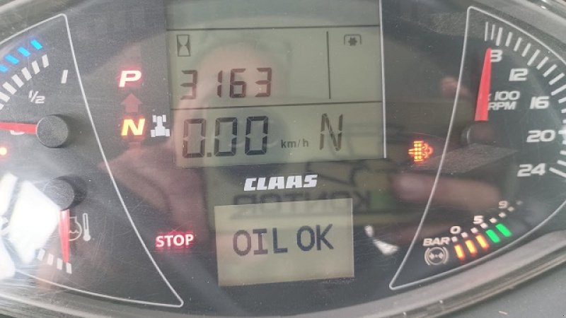 Traktor του τύπου CLAAS Axion 870 Cematic, Gebrauchtmaschine σε Wuppertal (Φωτογραφία 2)