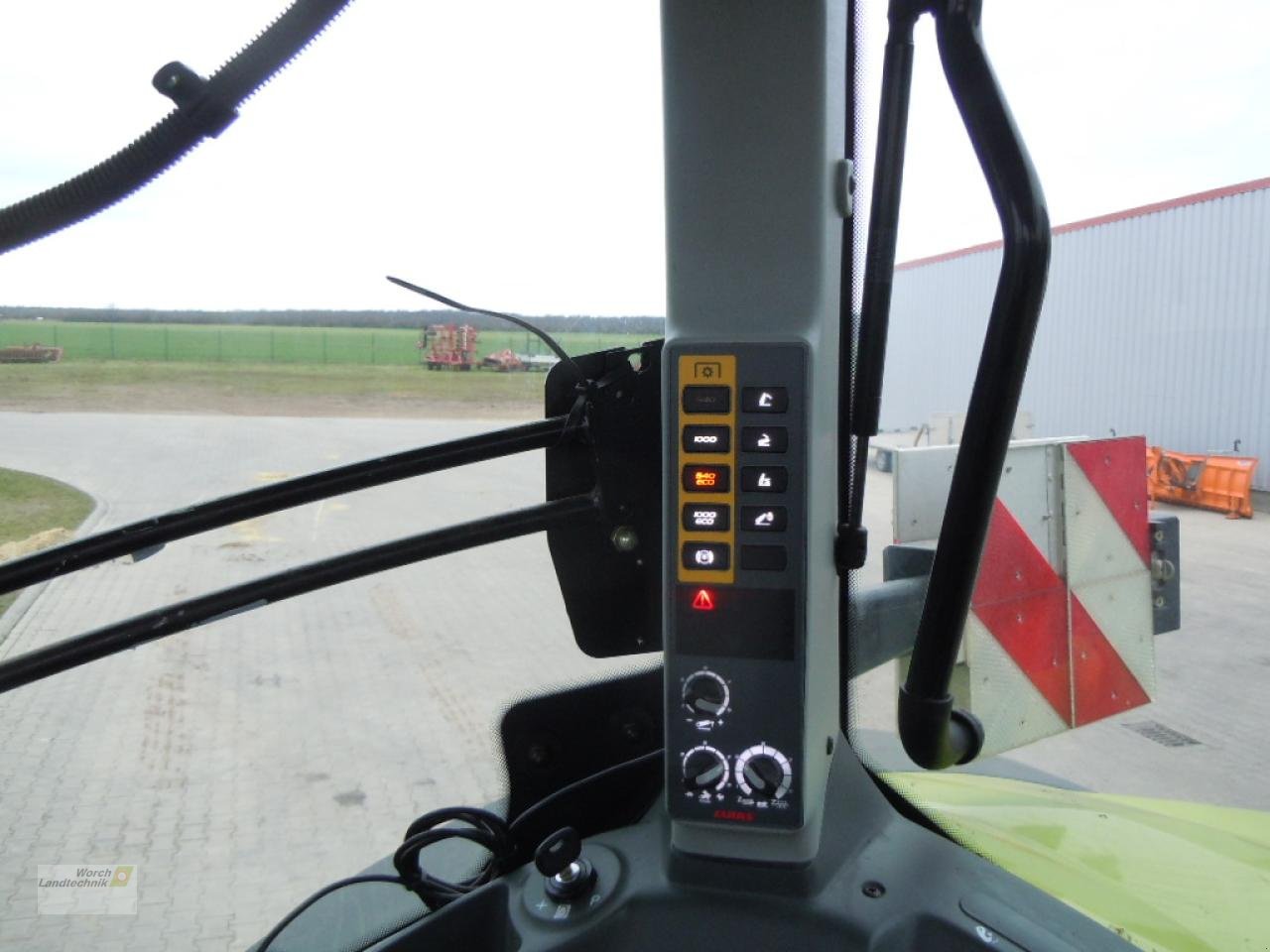 Traktor des Typs CLAAS Axion 870 Cmatic Ceb, Gebrauchtmaschine in Schora (Bild 8)