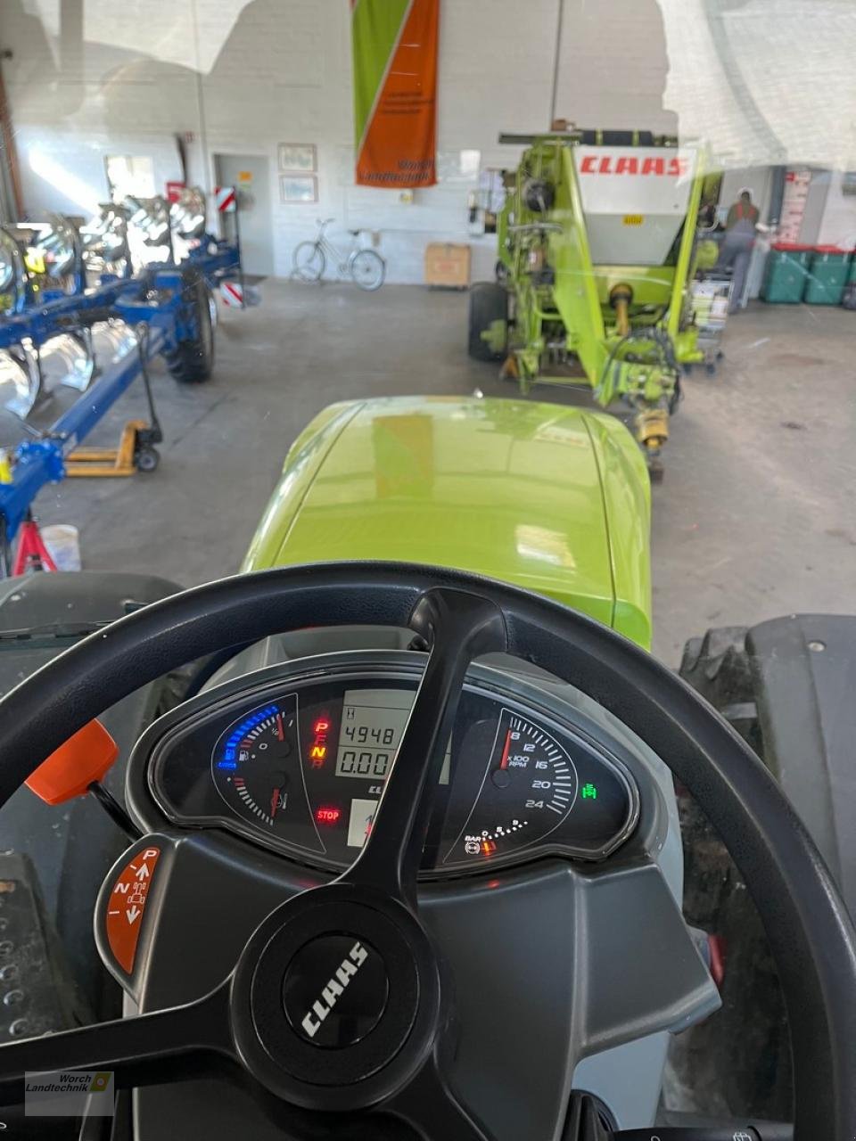 Traktor des Typs CLAAS Axion 870 Cmatic Ceb, Gebrauchtmaschine in Schora (Bild 9)