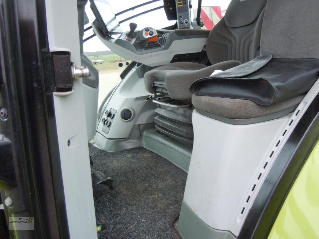 Traktor des Typs CLAAS Axion 870 Cmatic Ceb, Gebrauchtmaschine in Schora (Bild 11)