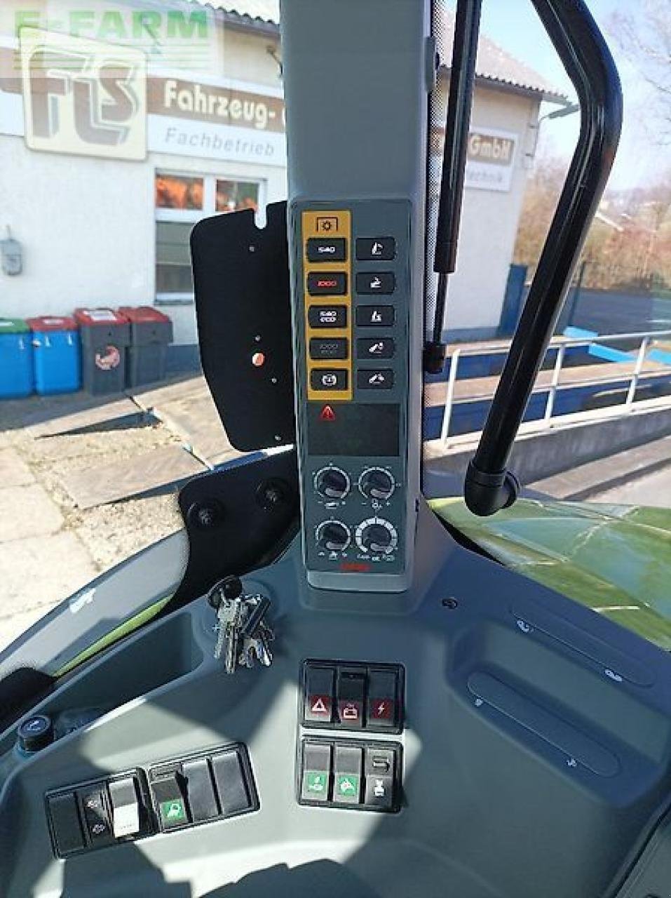 Traktor typu CLAAS axion 870 cmatic / cebis CMATIC CEBIS, Gebrauchtmaschine v LÖSSNITZ (Obrázek 15)