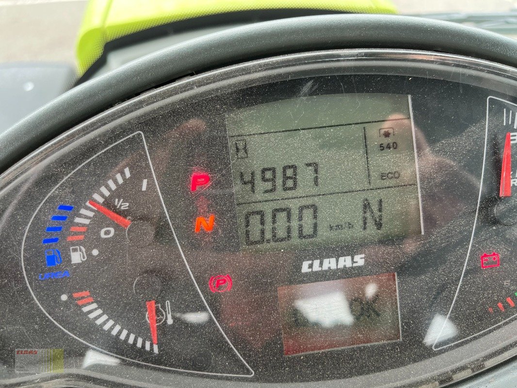 Traktor of the type CLAAS AXION 870 CMATIC CEBIS, GPS, S10, Gebrauchtmaschine in Molbergen (Picture 17)