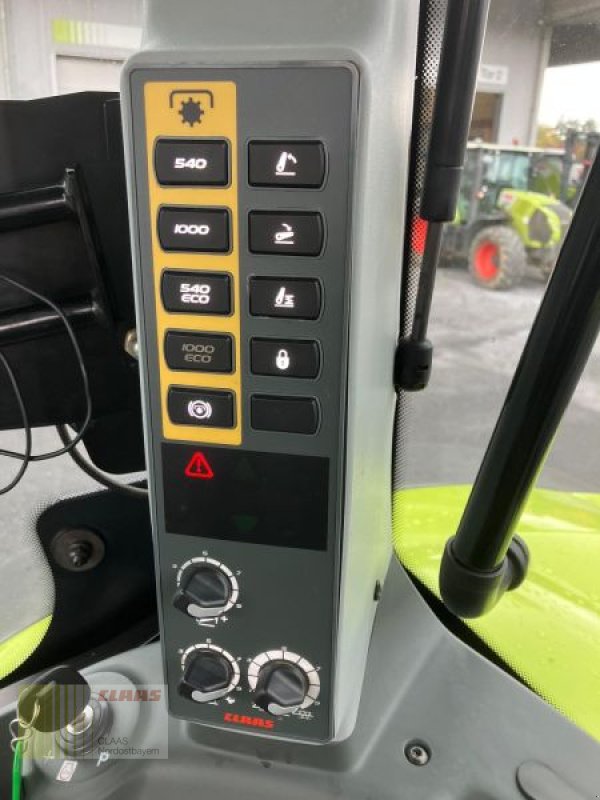 Traktor des Typs CLAAS AXION 870 CMATIC CEBIS *RTK*, Gebrauchtmaschine in Altenstadt a.d. Waldnaab (Bild 21)