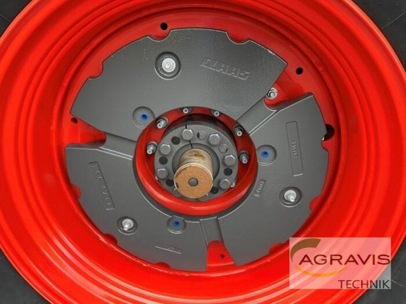 Traktor of the type CLAAS AXION 870 CMATIC CEBIS, Gebrauchtmaschine in Meppen (Picture 10)