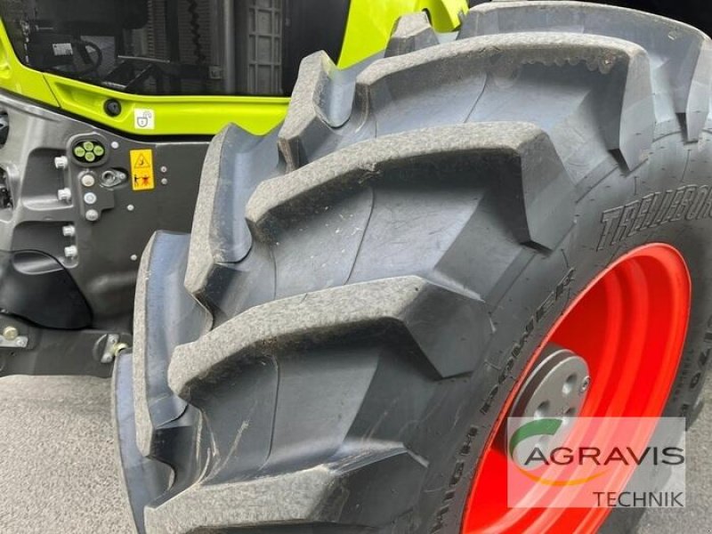 Traktor of the type CLAAS AXION 870 CMATIC CEBIS, Gebrauchtmaschine in Meppen (Picture 12)