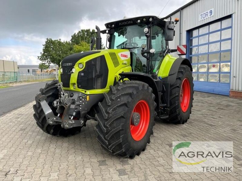 Traktor des Typs CLAAS AXION 870 CMATIC CEBIS, Gebrauchtmaschine in Meppen (Bild 1)
