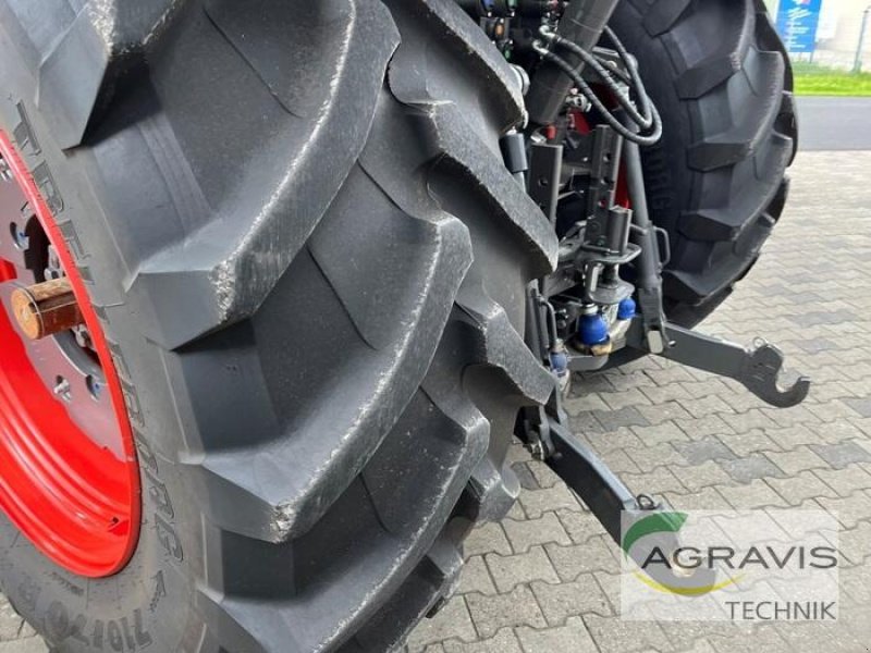 Traktor des Typs CLAAS AXION 870 CMATIC CEBIS, Gebrauchtmaschine in Meppen (Bild 9)