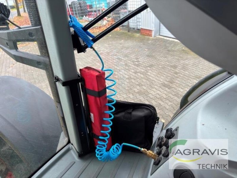 Traktor του τύπου CLAAS AXION 870 CMATIC CEBIS, Gebrauchtmaschine σε Meppen (Φωτογραφία 23)