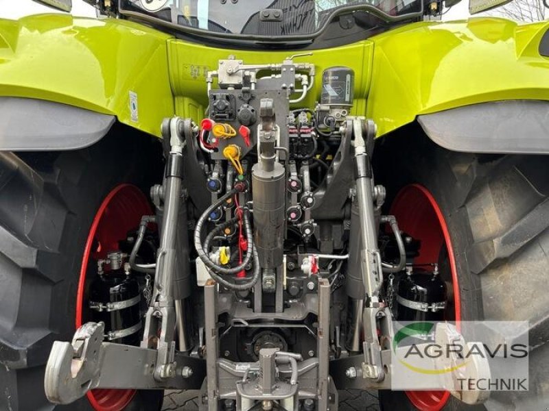 Traktor du type CLAAS AXION 870 CMATIC CEBIS, Gebrauchtmaschine en Meppen (Photo 9)